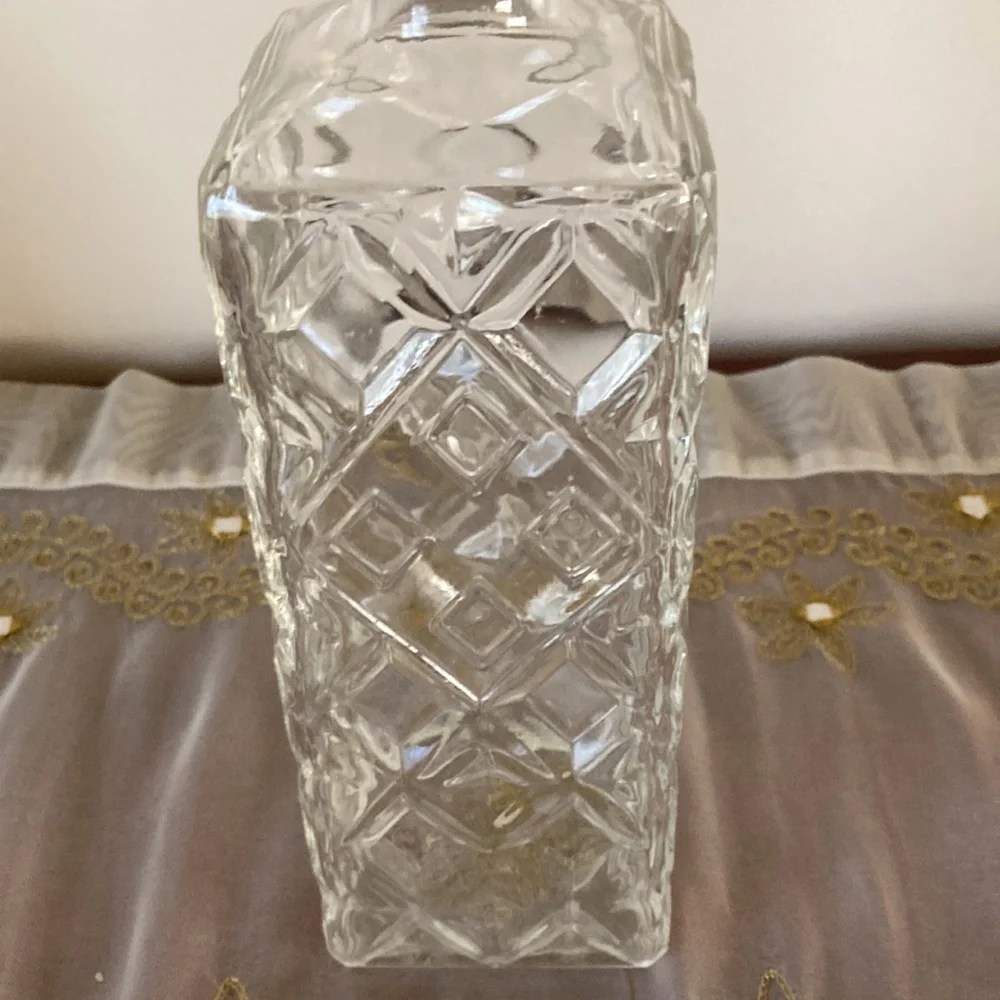 Vintage Decor Liquor Cut Glass Decanter Wine Bottle Diamond Pattern